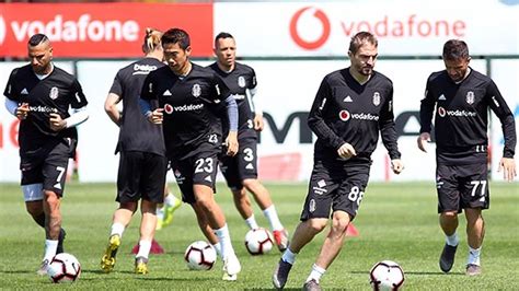 B­e­ş­i­k­t­a­ş­­ı­n­ ­B­a­ş­a­k­ş­e­h­i­r­ ­1­1­­i­ ­ş­e­k­i­l­l­e­n­i­y­o­r­